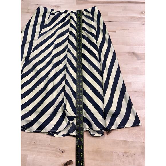 Soft Surroundings Sz Small Green Navy Blue Striped Chevron A-Line Full Skirt - Picture 7 of 9